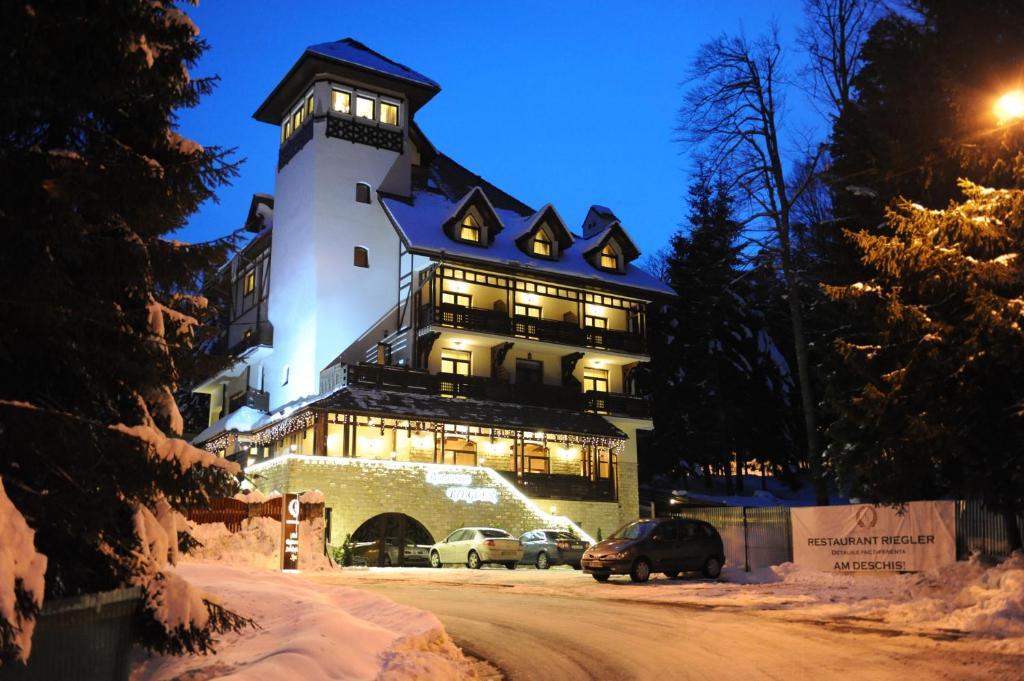 Hotel Foisorul Cu Flori Sinaia Eksteriør bilde