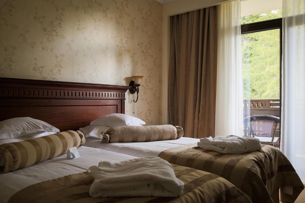 Hotel Foisorul Cu Flori Sinaia Eksteriør bilde