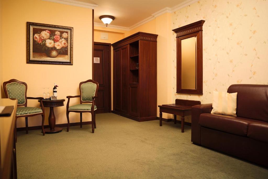 Hotel Foisorul Cu Flori Sinaia Eksteriør bilde